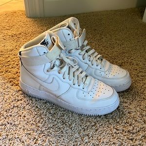 Nike Air Force 1s high top
